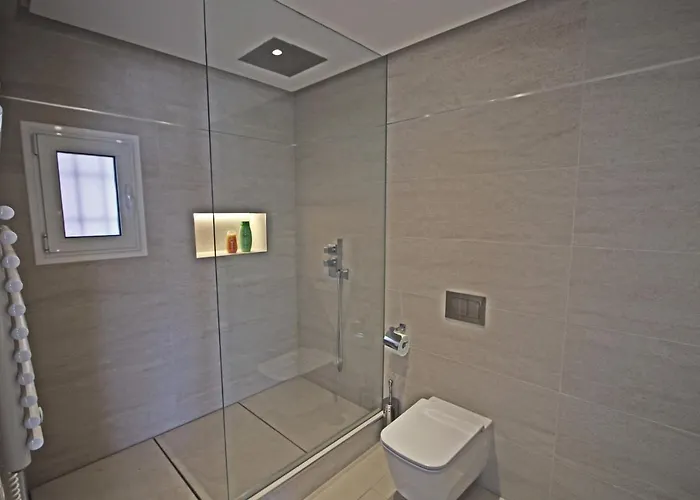 - Frontline 2br Penthouse, Puerto Banus Apartament *