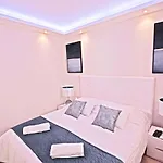 Apartment - Frontline 2br Penthouse, Puerto Banus