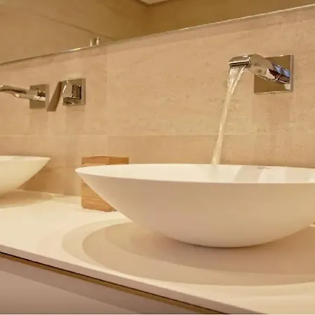 - Frontline 2br Penthouse, Puerto Banus Apartmán Marbella