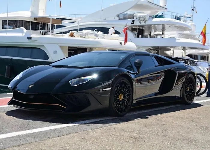 Marbella Home Rentals - Frontline 2Br Penthouse, Puerto Banus Apartament *